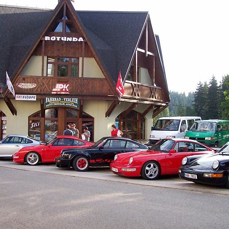 Penzion Rotunda Harrachov Bagian luar foto