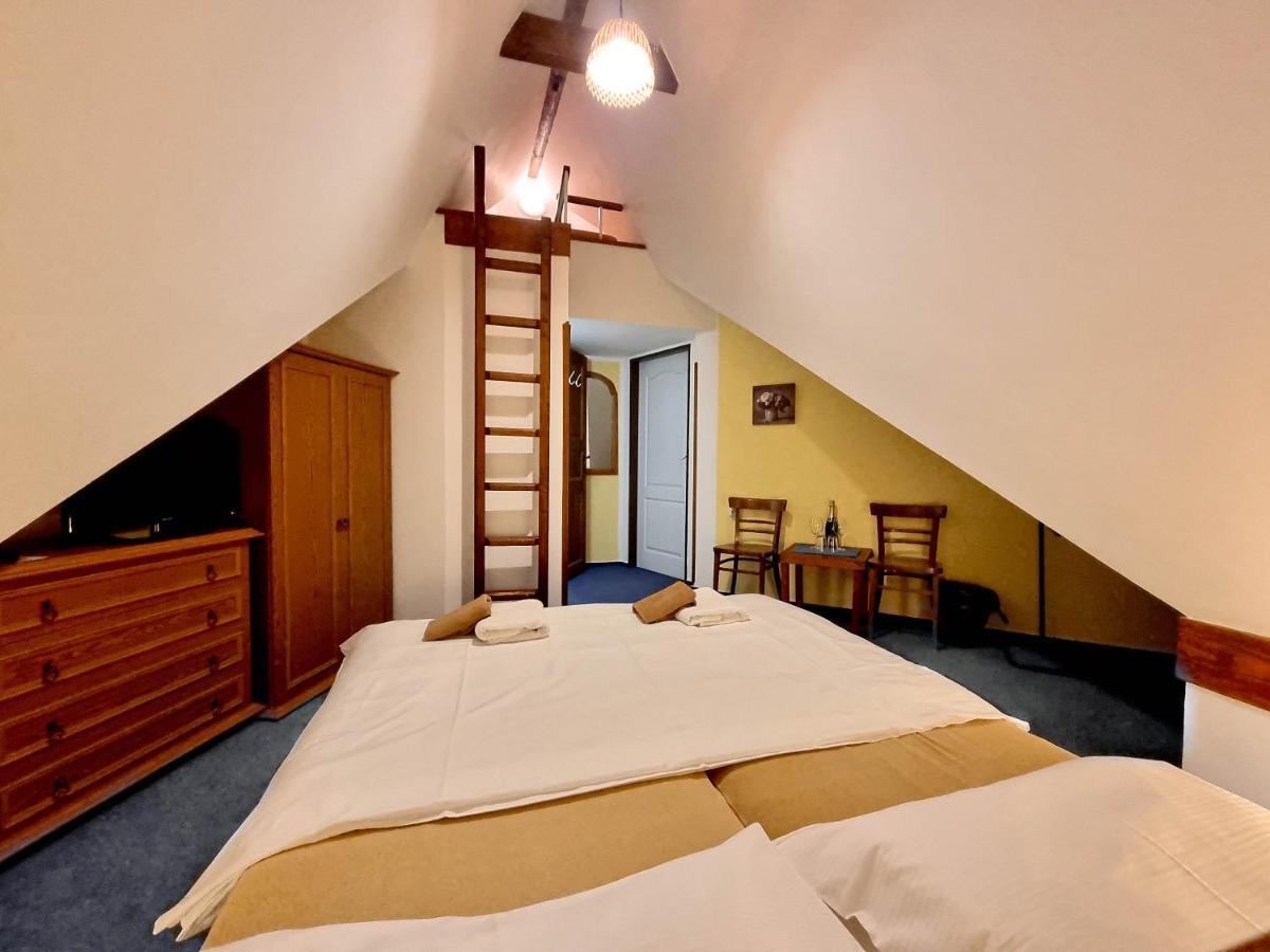 Penzion Rotunda Harrachov Bagian luar foto